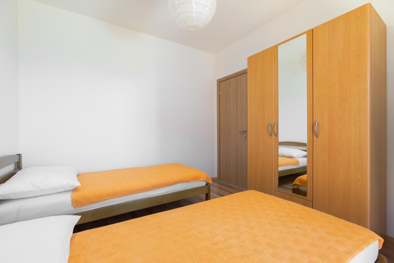 Dadic Apartment