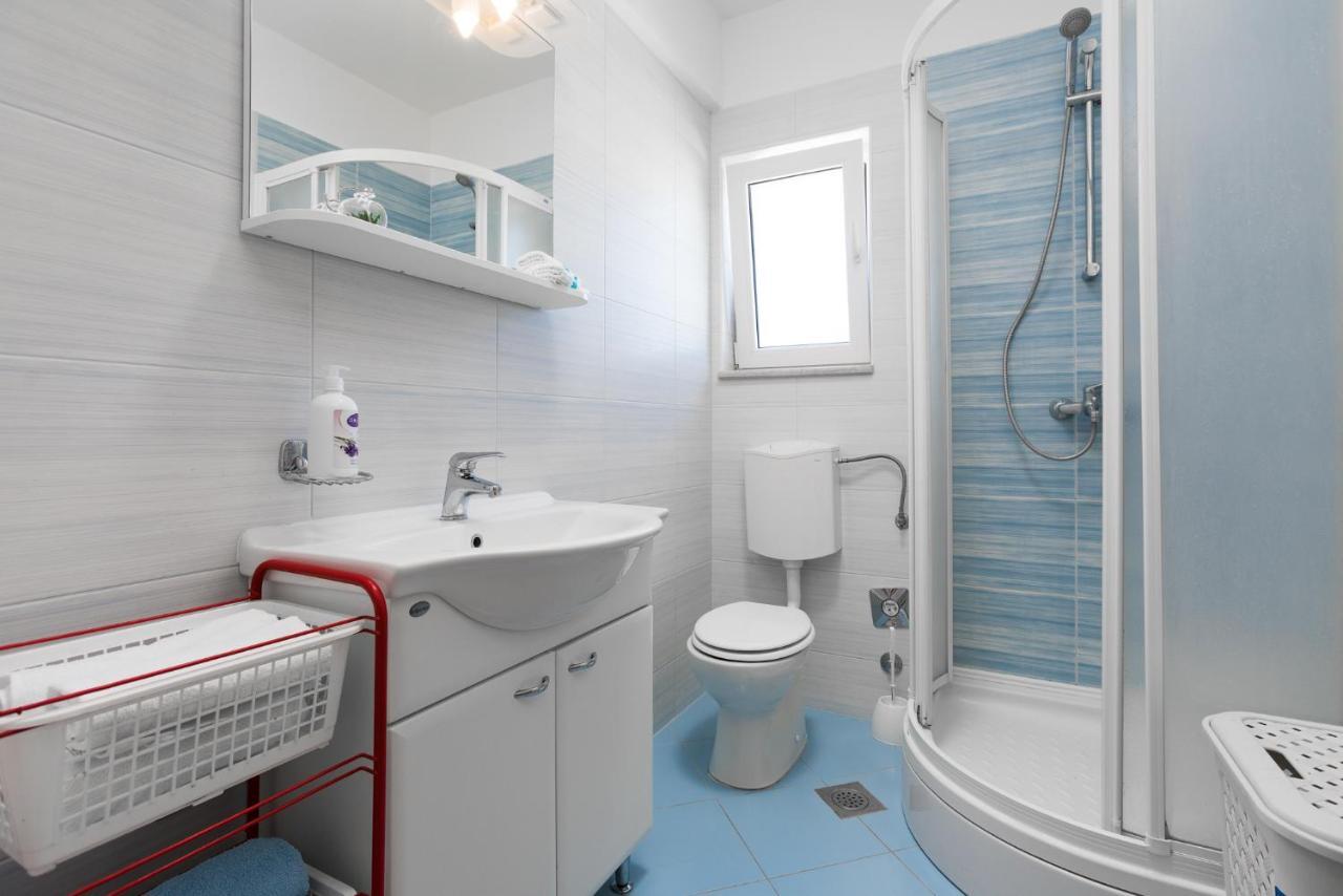Apartment Dadic *