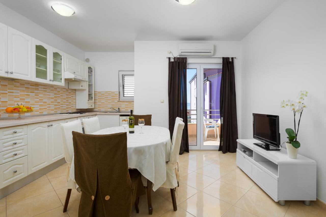 Dadic Apartment *